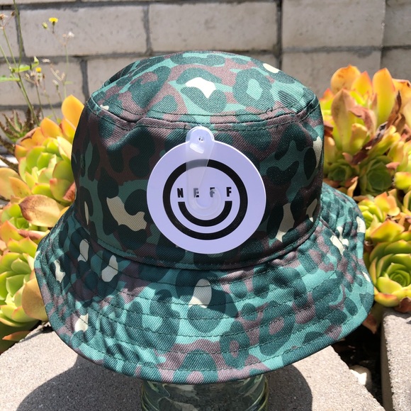 Neff cheetah Bucket Hat - Picture 3 of 5